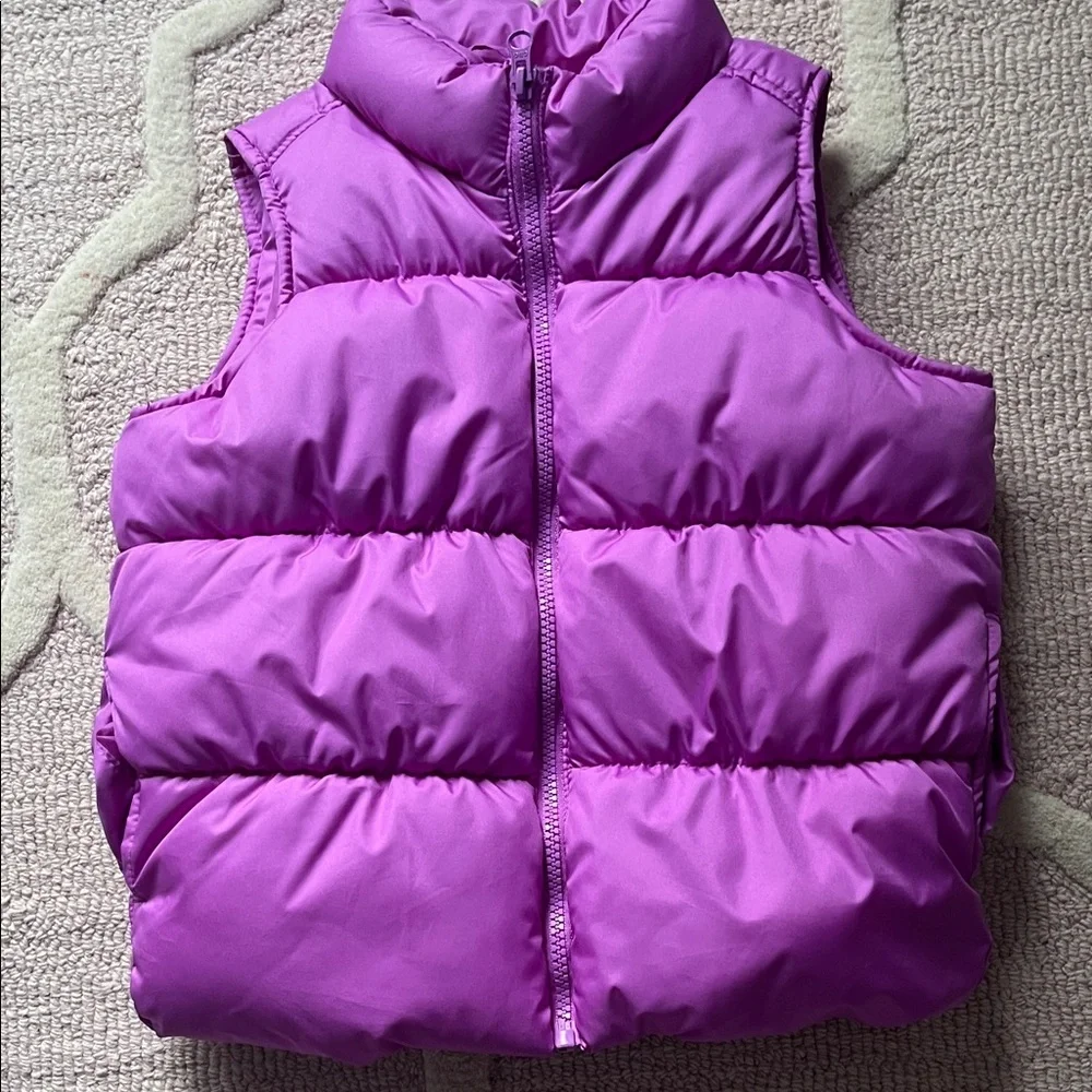 Old navy vest